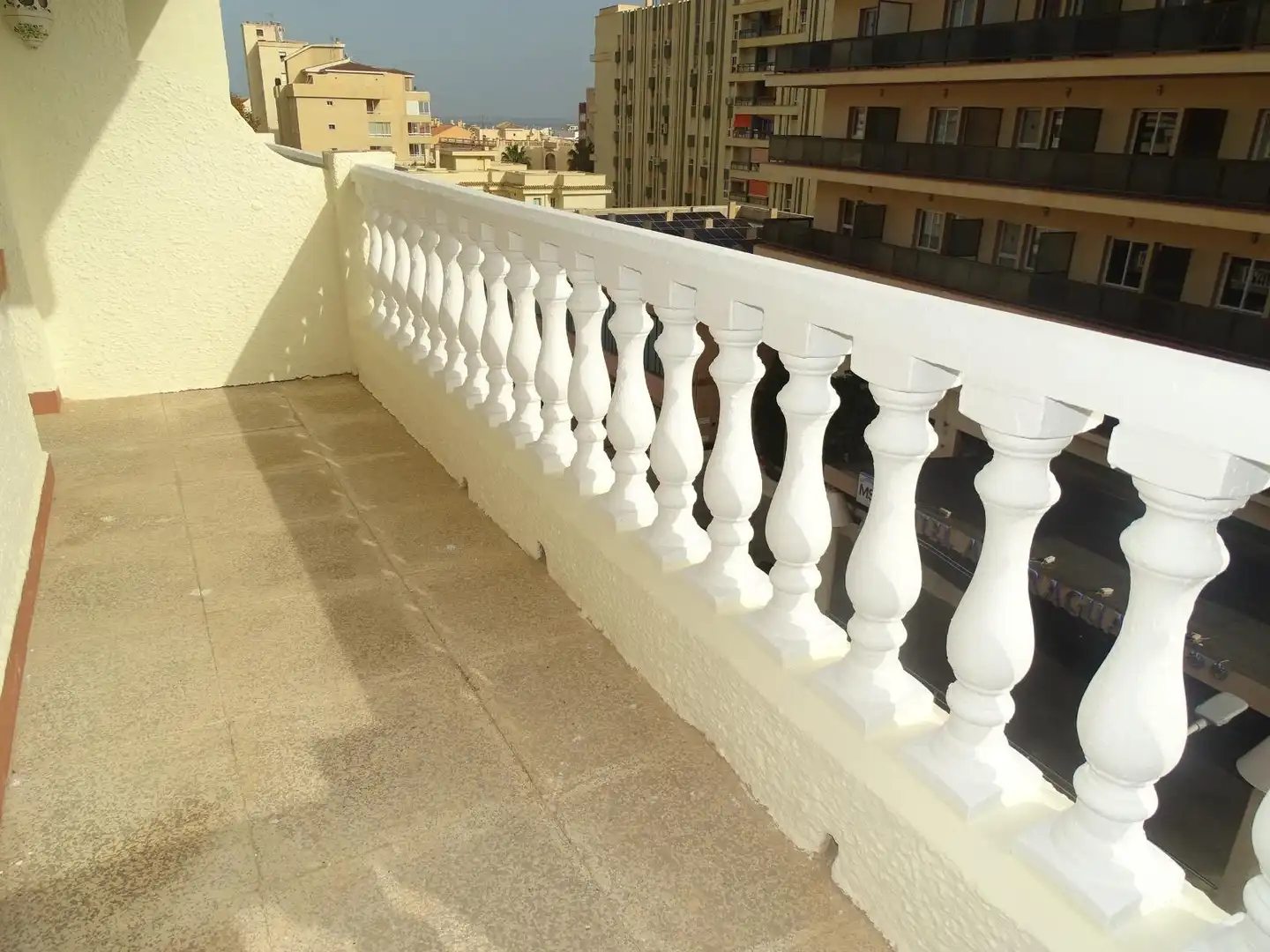 Vivienda con piscina en venta en La Carihuela - Los Nidos, imagen 12