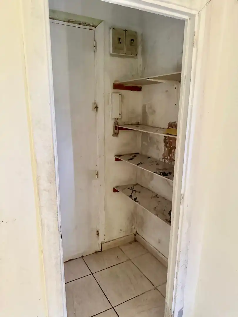 Wohnung zum Verkauf in Girona mit Balkon und Alarm