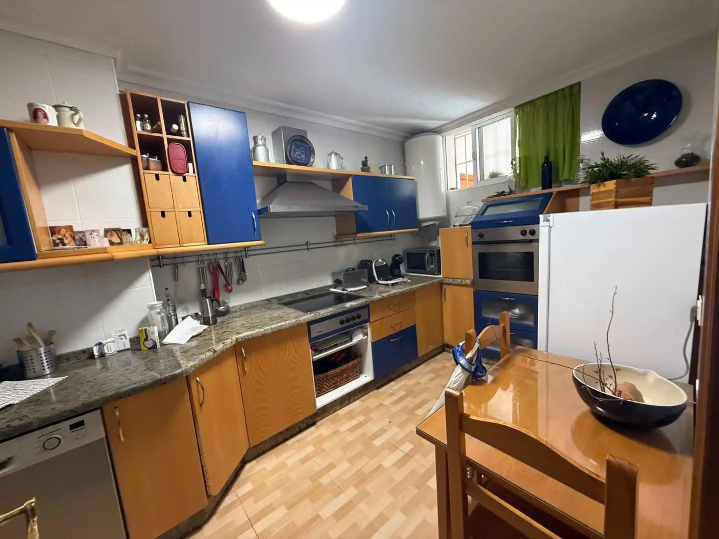 Cocina de Dúplex en venta en Huelva con Aire acondicionado y Calefacción