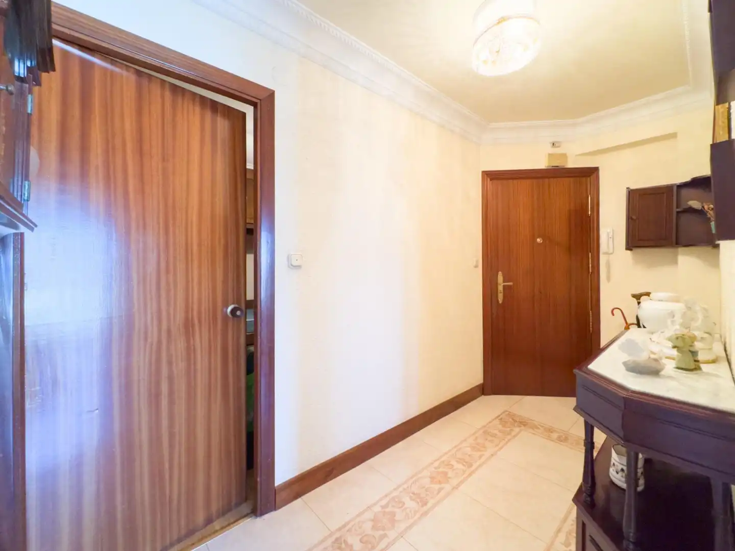 Apartamento en venta en Irun  con Calefacción, Trastero y Amueblado