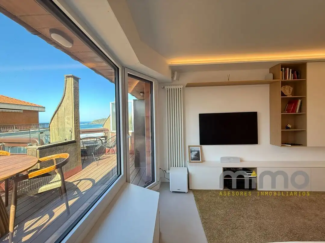 Sala de estar de Piso en venta en Donostia - San Sebastián  con Aire acondicionado, Calefacción y Terraza