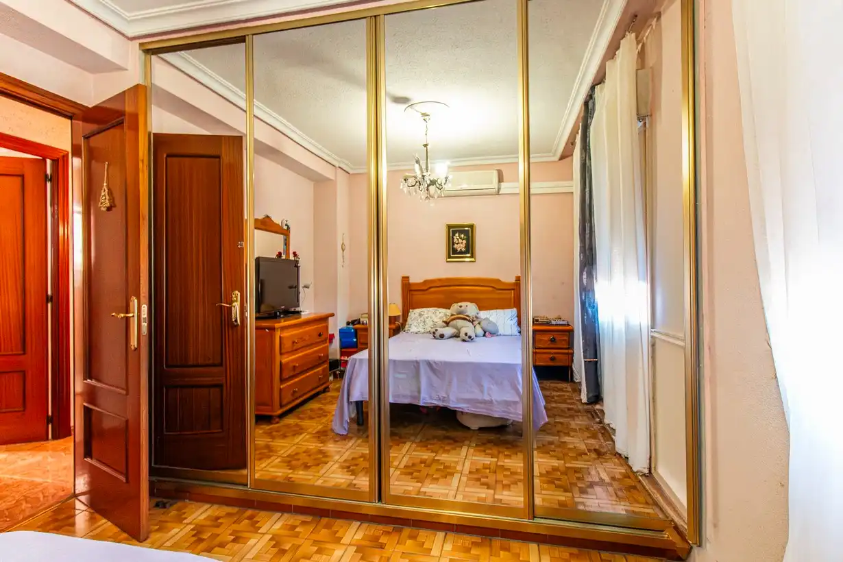 Flat with lift for sale in Calle de Fenelón 15, imagen 11