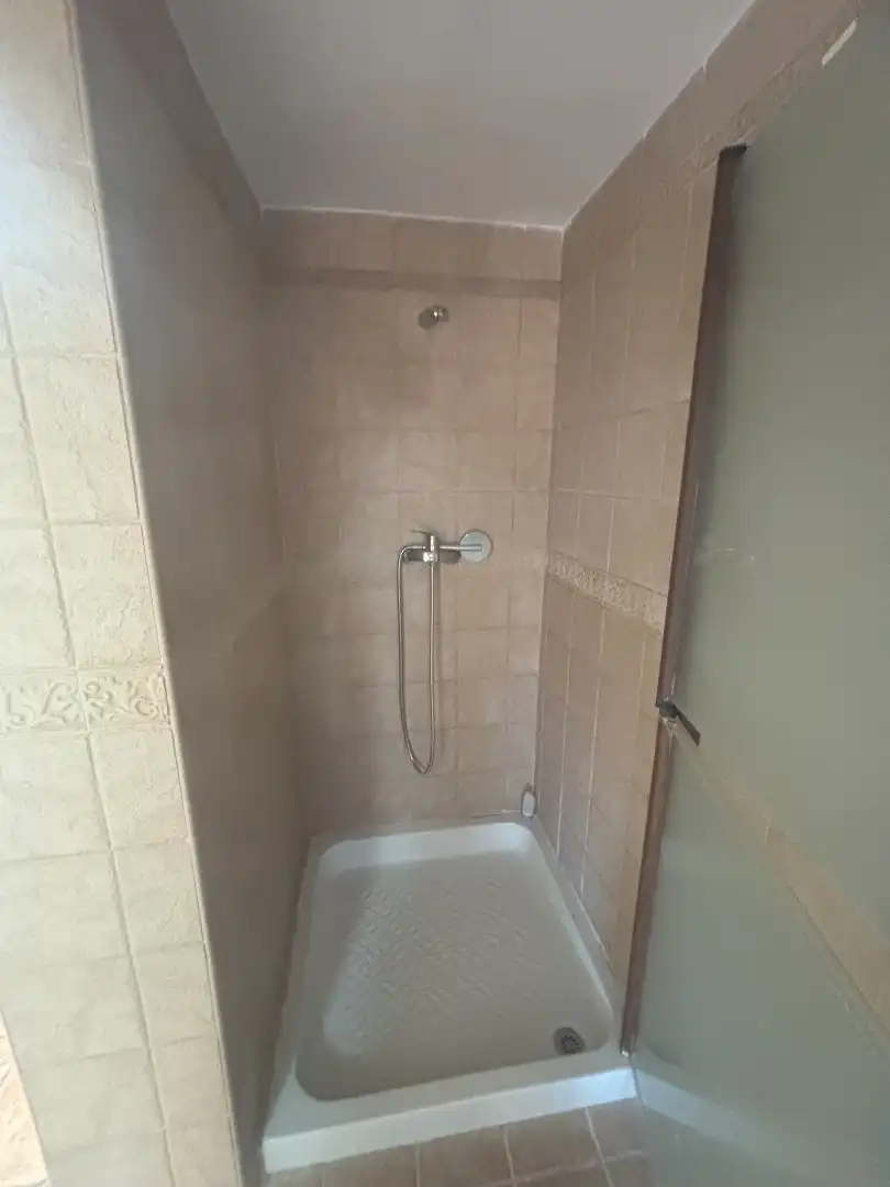 Baño de Casa adosada en venta en Marbella con Aire acondicionado, Terraza y Amueblado