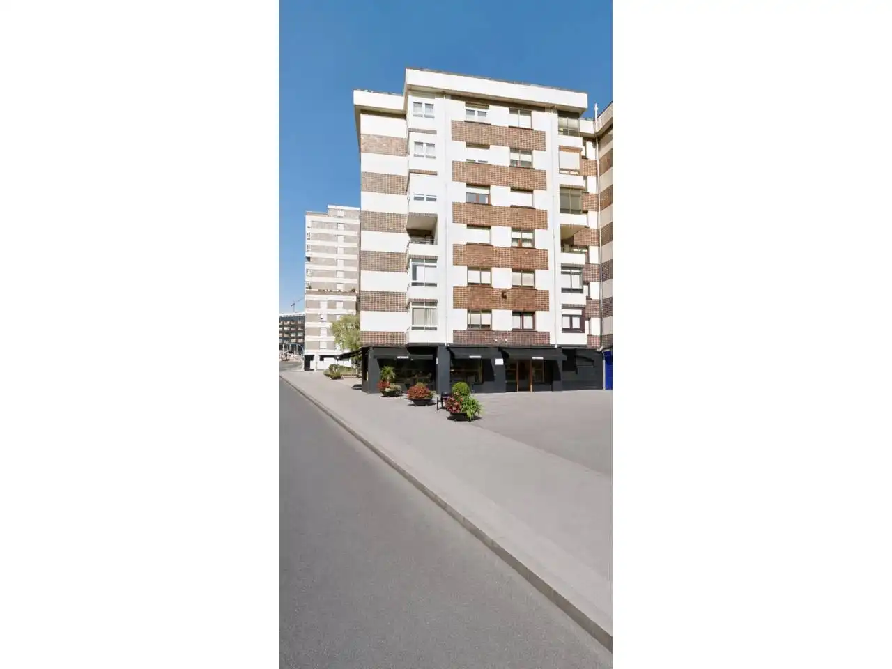 Vista exterior de Pis en venda en Getxo  amb Calefacció, Terrassa i Balcó