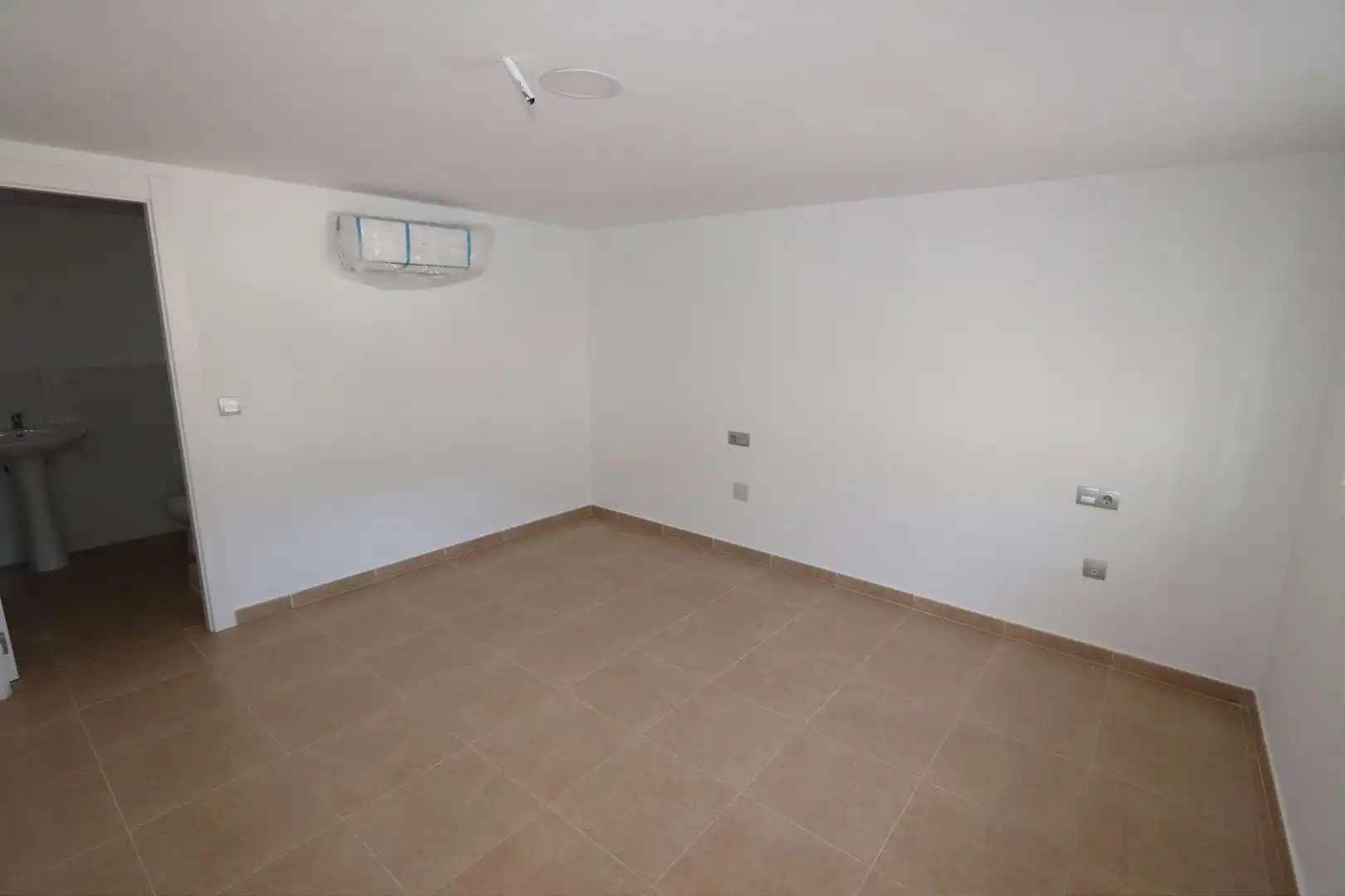 Business premises for sale in Fortuna, imagen 5