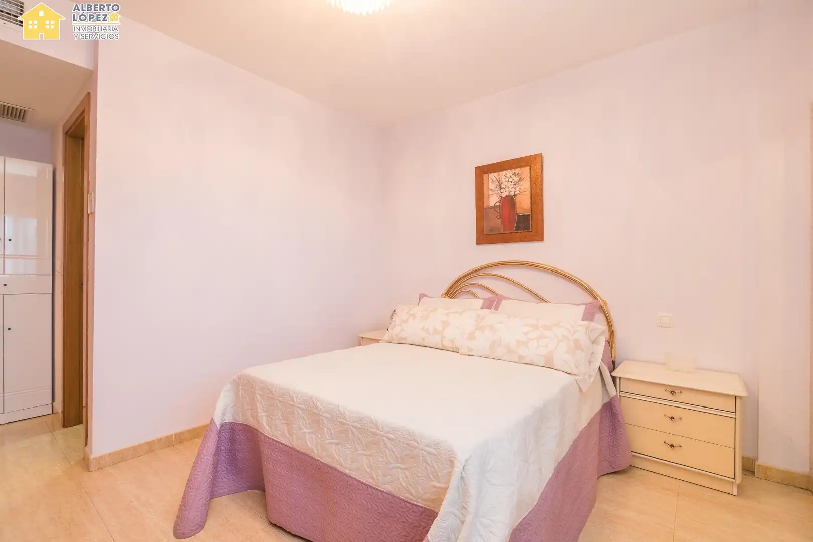 Habitación de Apartamento en venta en Alicante / Alacant con Aire acondicionado, Calefacción y Piscina comunitaria