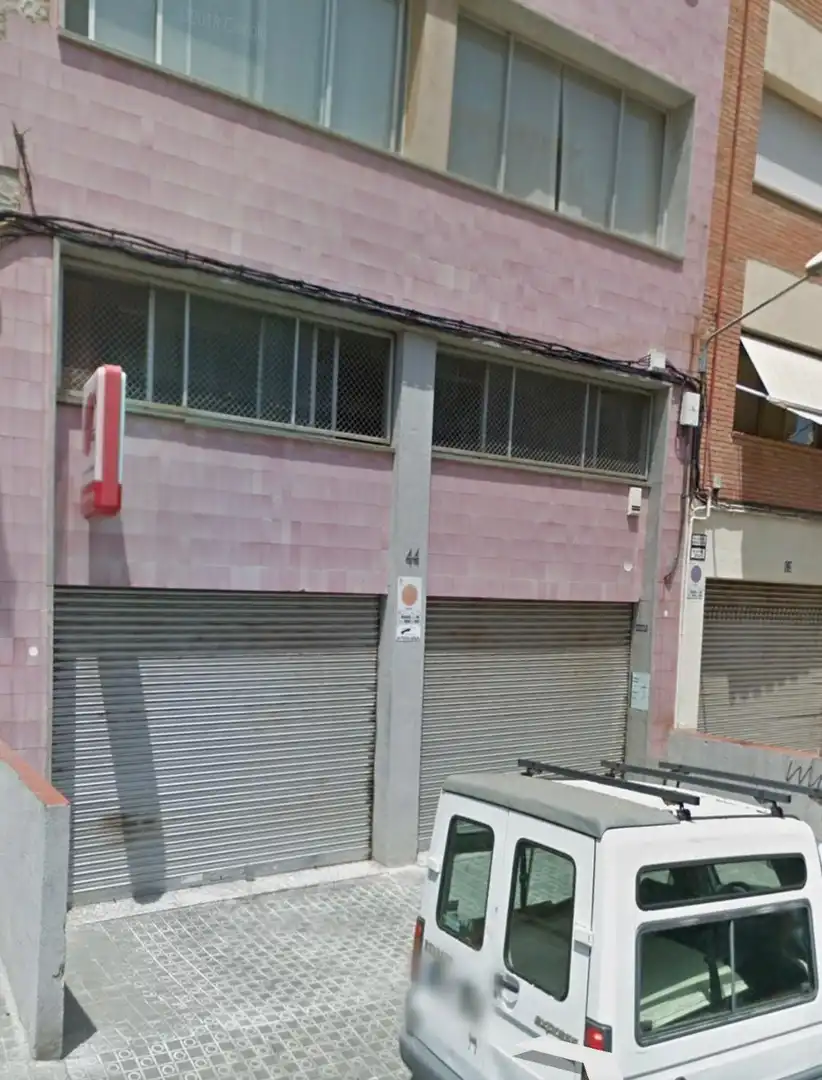 Vista exterior de Edificio en venta en Mataró