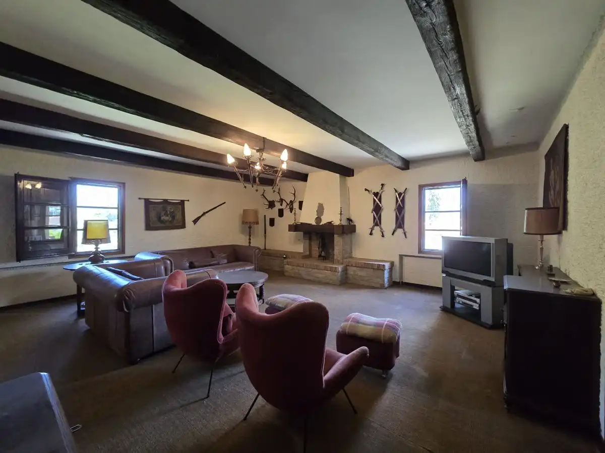 Sala d'estar de Finca rústica en venda en La Roca del Vallès amb Terrassa i Balcó