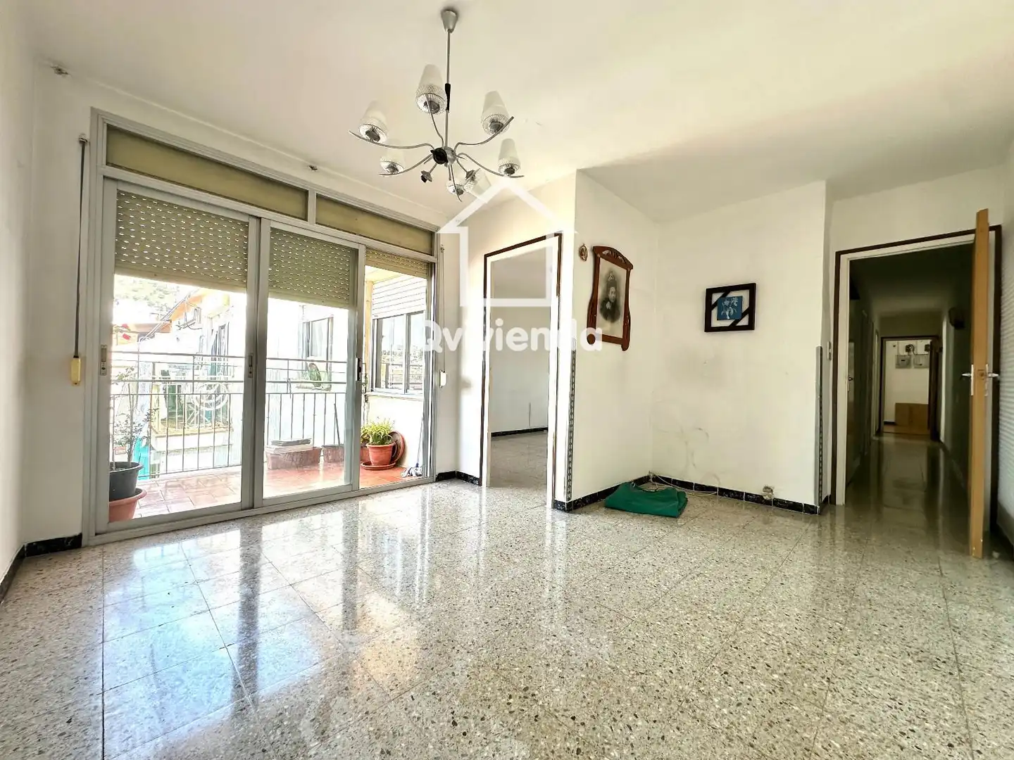 Vista exterior de Ático en venta en Santa Coloma de Gramenet con Calefacción