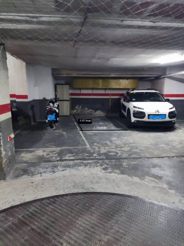 Garaje en Venta en N/A, -1 en El Guinardó