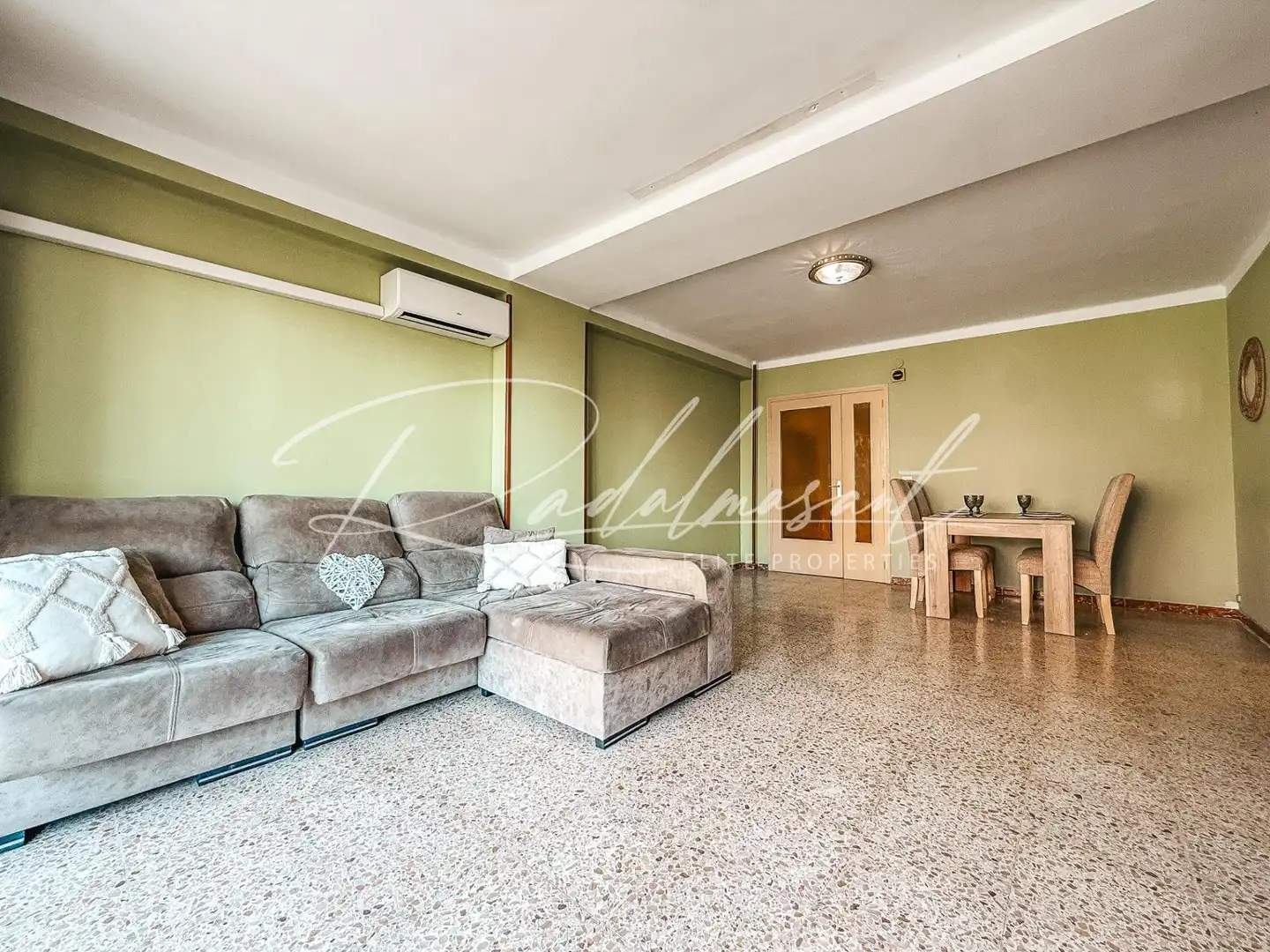 Sala de estar de Piso en venta en Reus con Aire acondicionado, Calefacción y Terraza