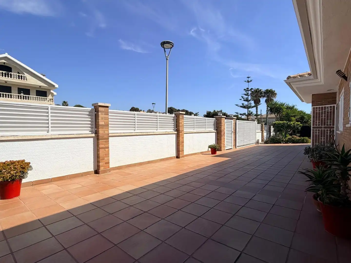 Terraza de Casa o chalet en venta en El Vendrell con Calefacción, Jardín privado y Piscina