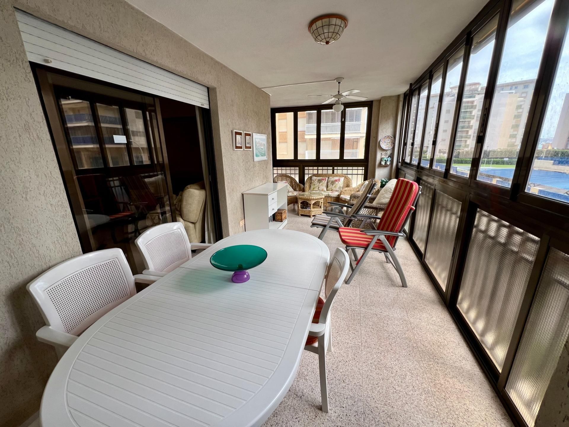 Terrassa de Apartament de lloguer en Benicasim / Benicàssim amb Aire condicionat, Jardí privat i Terrassa