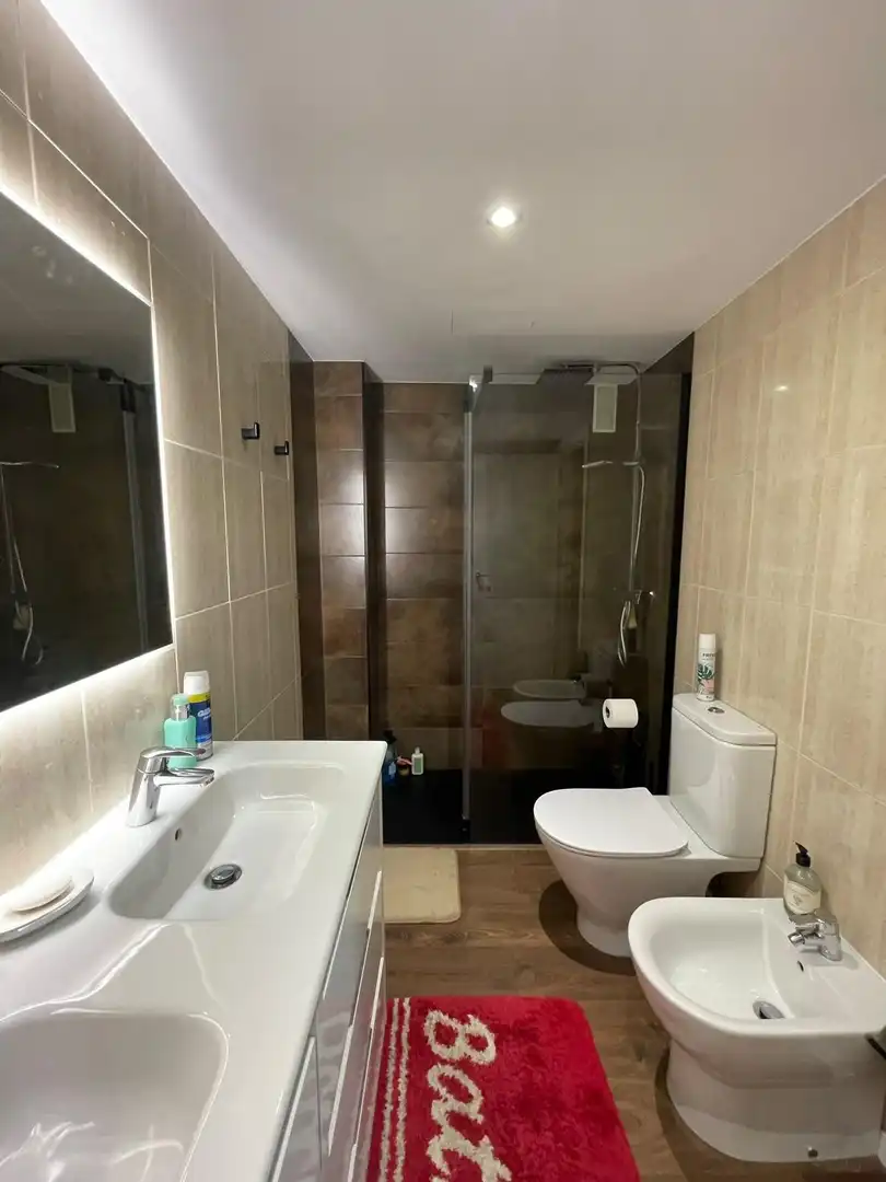 Baño de Piso en venta en Cambrils con Aire acondicionado, Calefacción y Amueblado