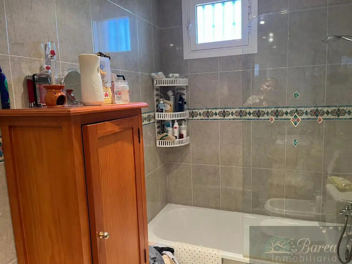 Bathroom of Flat for sale in Rute  with Air Conditioner, Heating and Terrace
