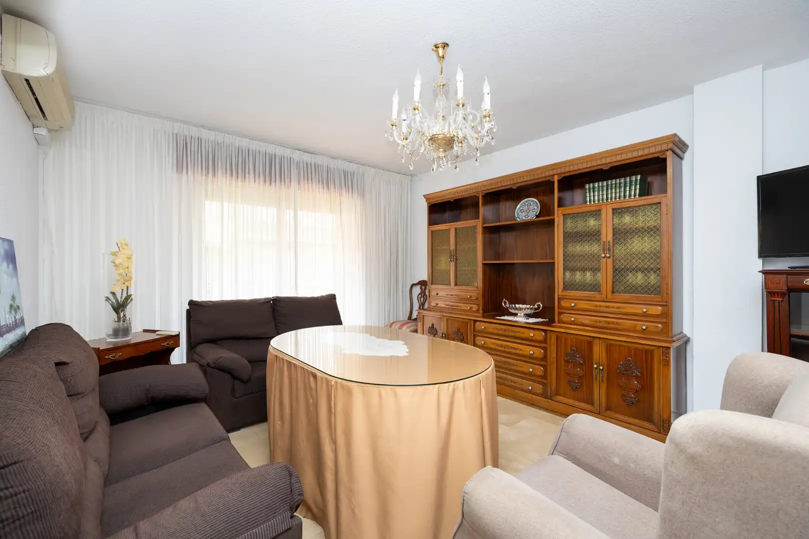 Sala de estar de Piso de alquiler en Granada con Aire acondicionado, Calefacción y Terraza