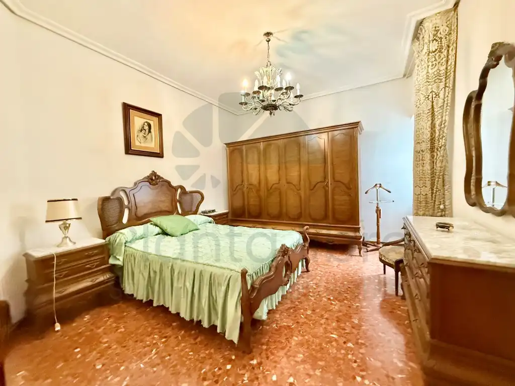 Bedroom of Flat for sale in  Logroño  with Air Conditioner, Heating and Balcony