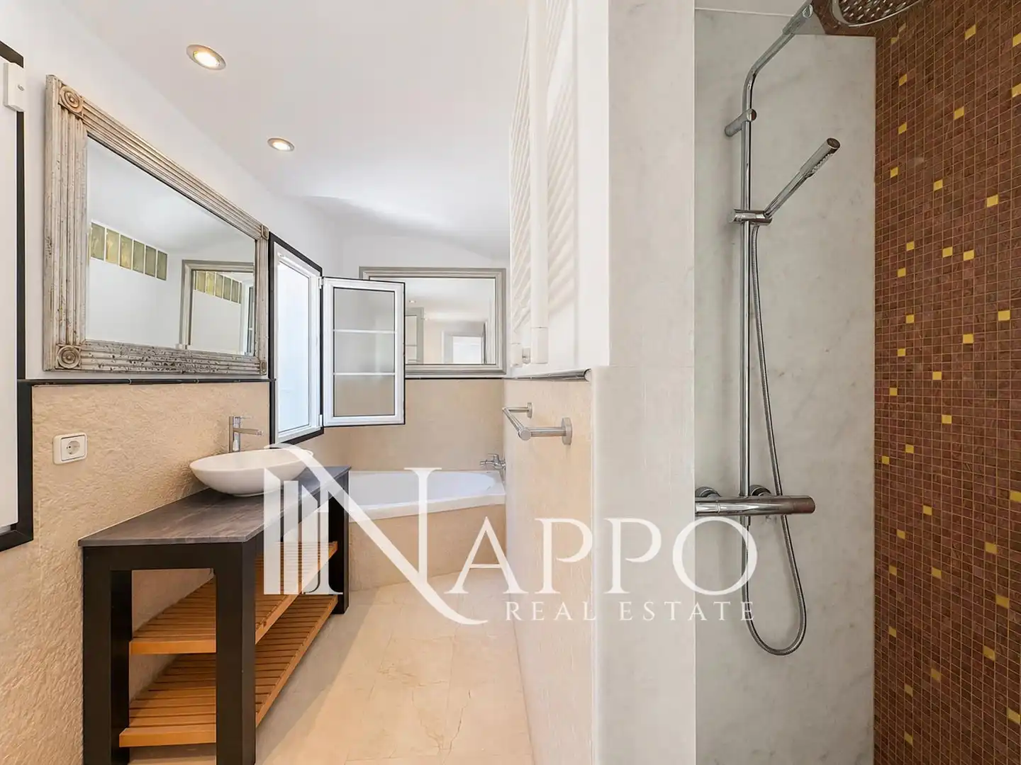 Badezimmer von Wohnung zur Miete in Calvià mit Klimaanlage, Heizung und Terrasse