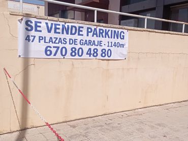 Einzelparkplatz zum Verkauf in Calle Manufactura 3