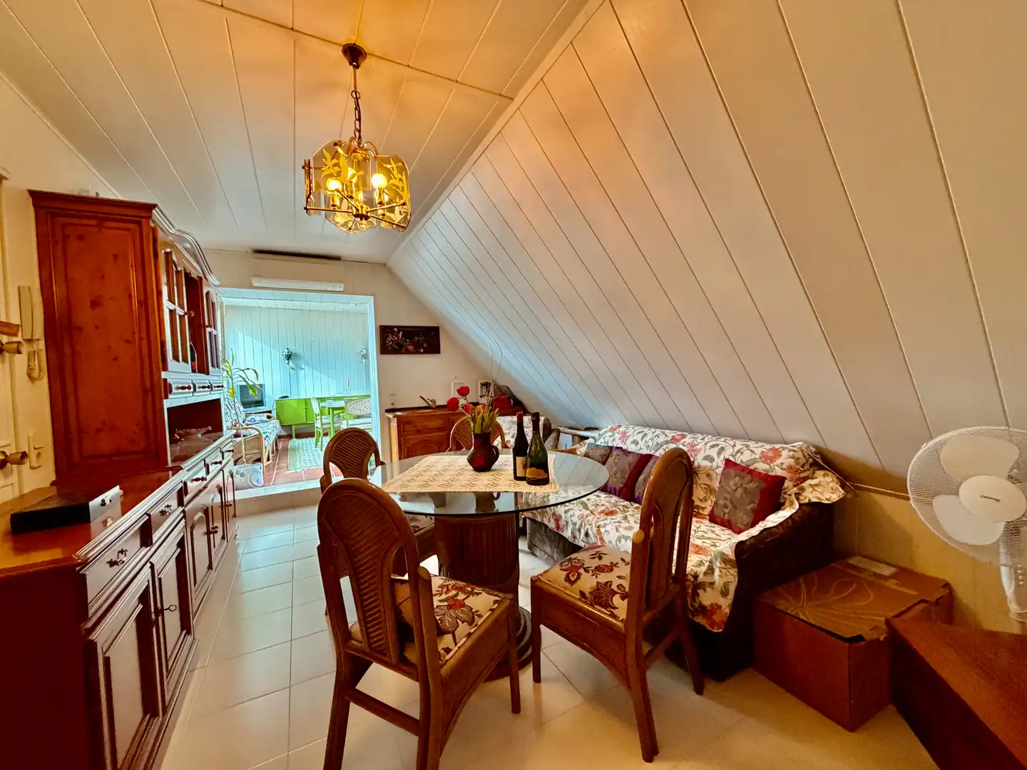 Sala de estar de Dúplex en venta en Leganés con Aire acondicionado, Calefacción y Jardín privado