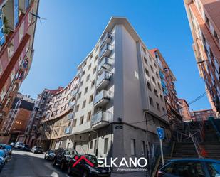 Exterior view of Flat for sale in Sestao   with Storage room, Furnished and Balcony