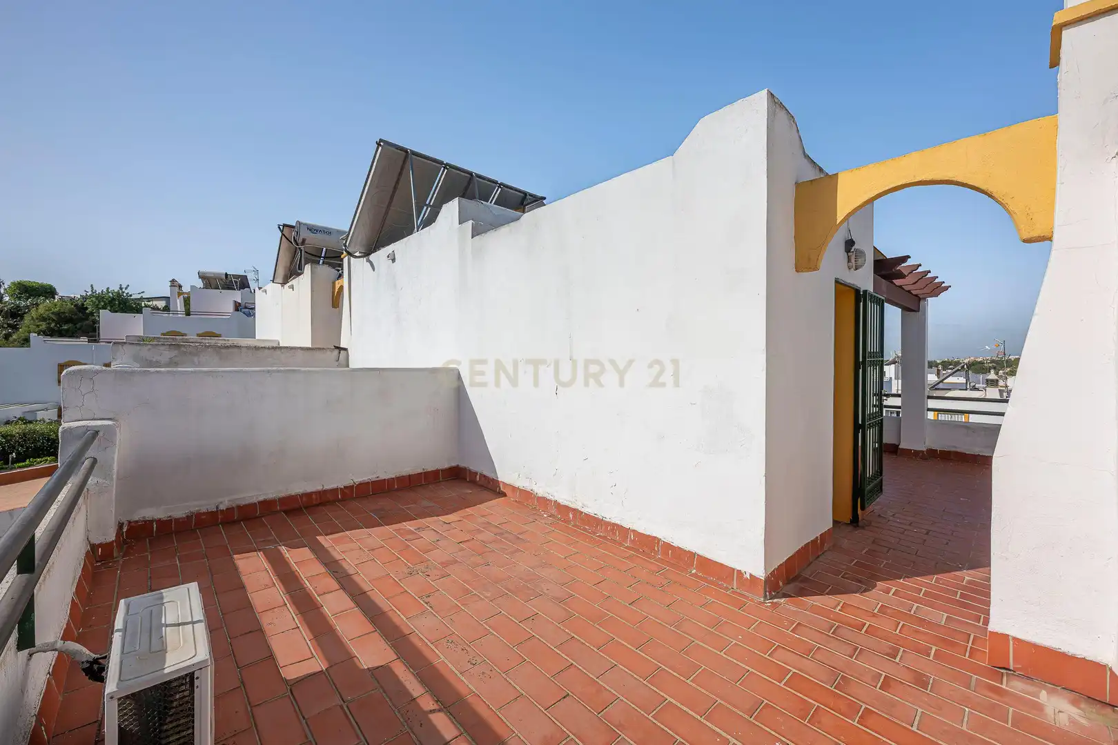 Terrassa de Casa adosada en venda en Marbella amb Piscina comunitària