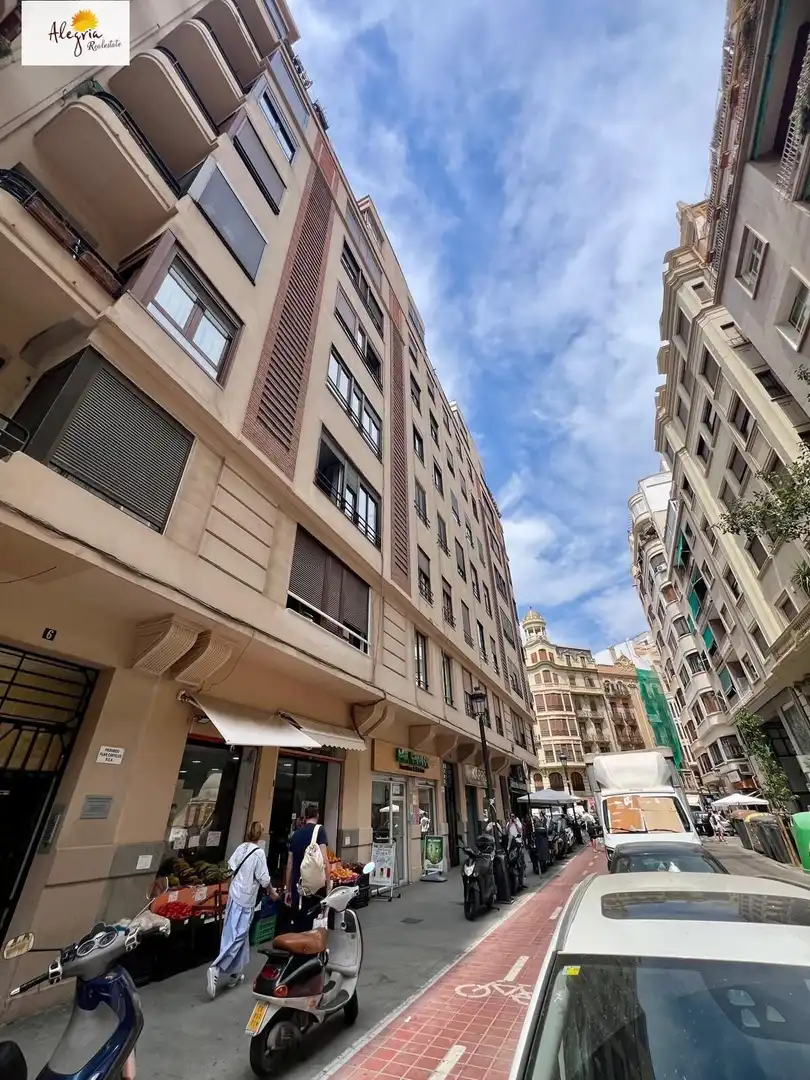 Vista exterior de Local de alquiler en Valencia con Aire acondicionado y Amueblado