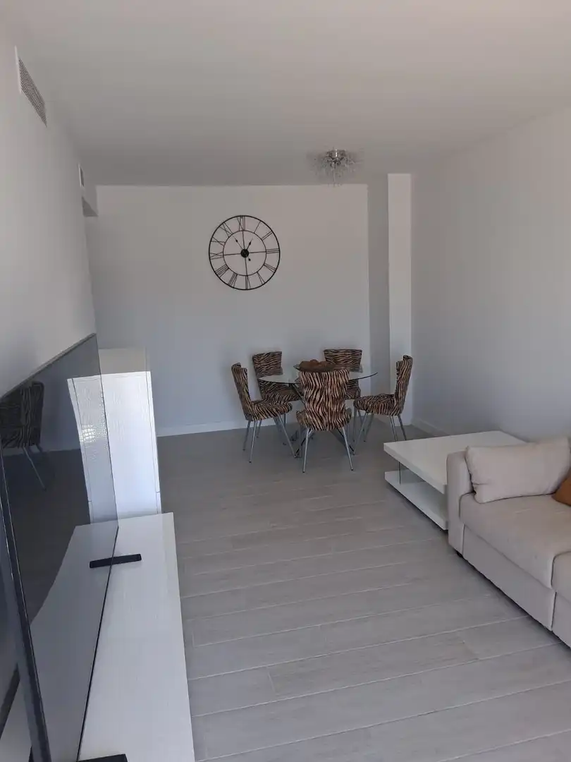 Esszimmer von Wohnungen zur Miete in Estepona mit Klimaanlage, Terrasse und Abstellraum
