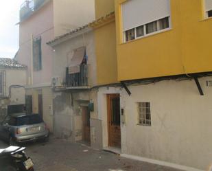 Vista exterior de Casa adosada en venda en Cieza amb Balcó