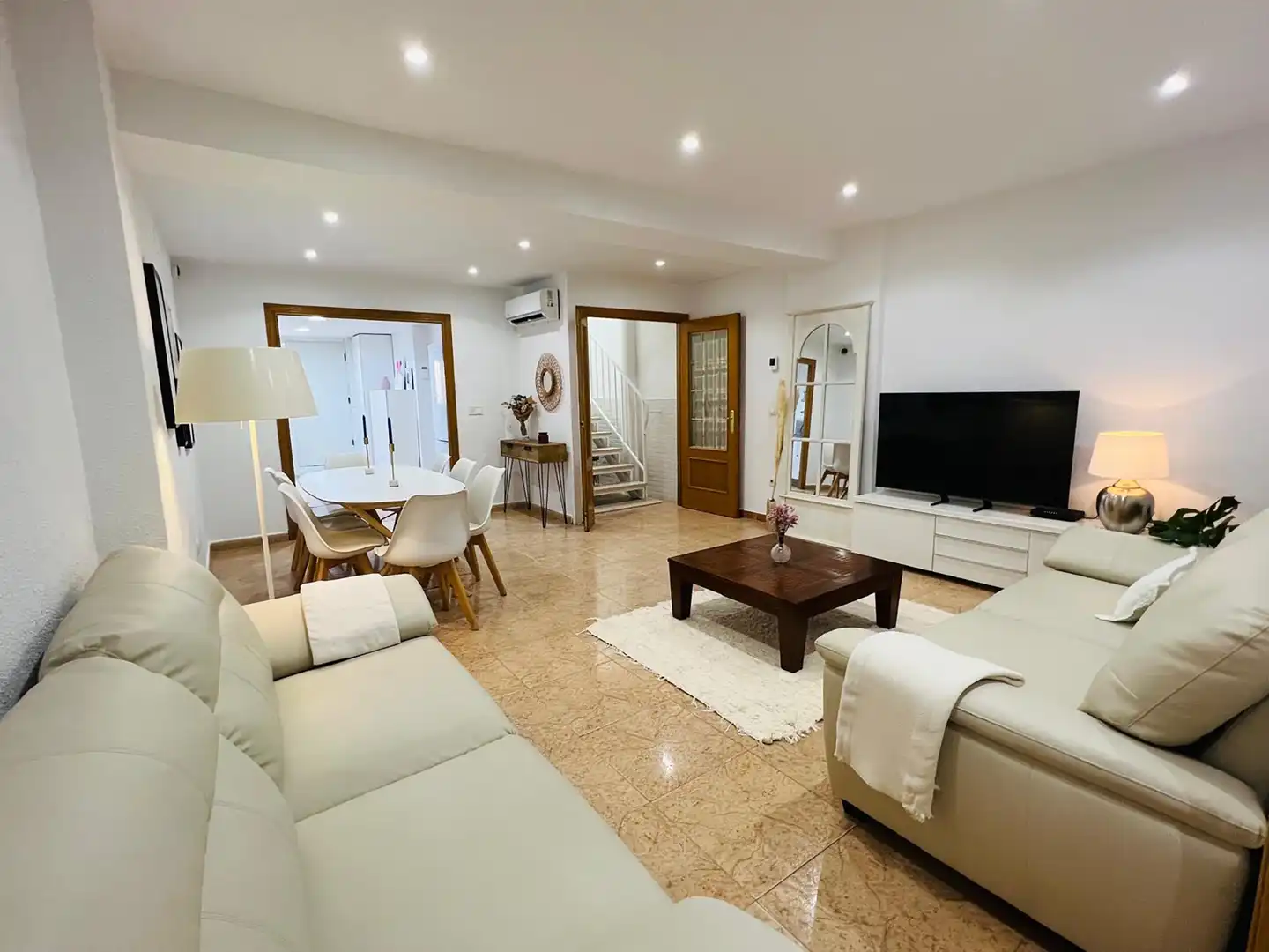 Houses for rent in Carrer de Cavite, La Malva-rosa