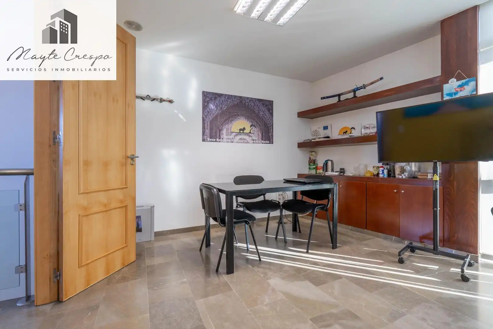 Esszimmer von Gebäude zum Verkauf in Granada