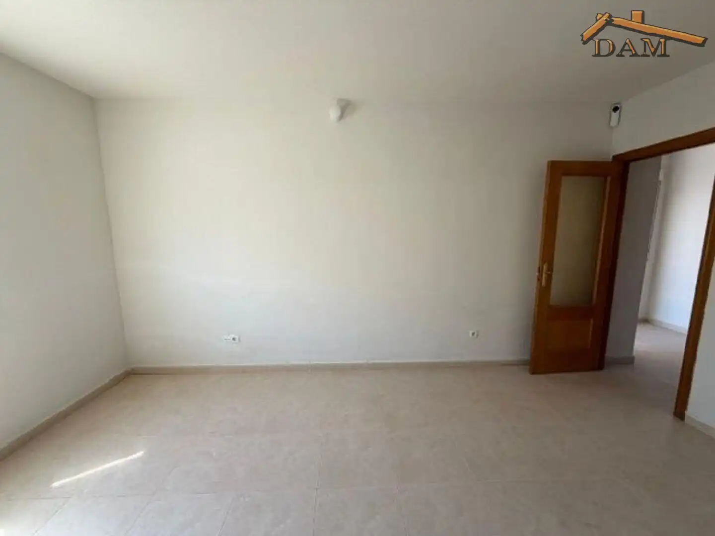 Habitación de Casa adosada en venta en Carmena
