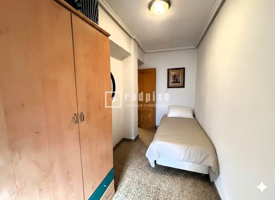 Habitación de Piso en venta en Valencia con Aire acondicionado, Calefacción y Terraza