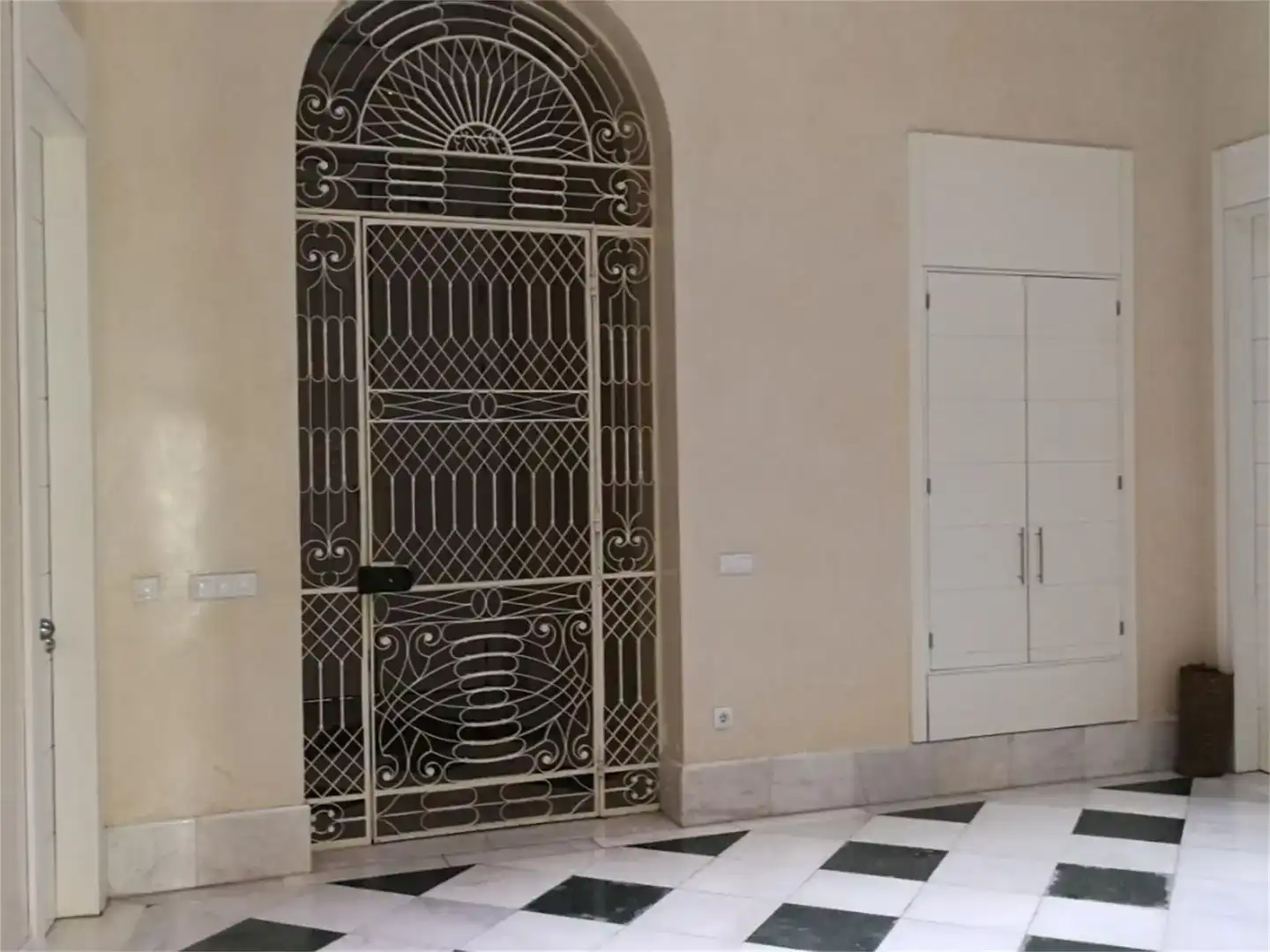 Maisonette zur Miete in Cuenca mit Klimaanlage