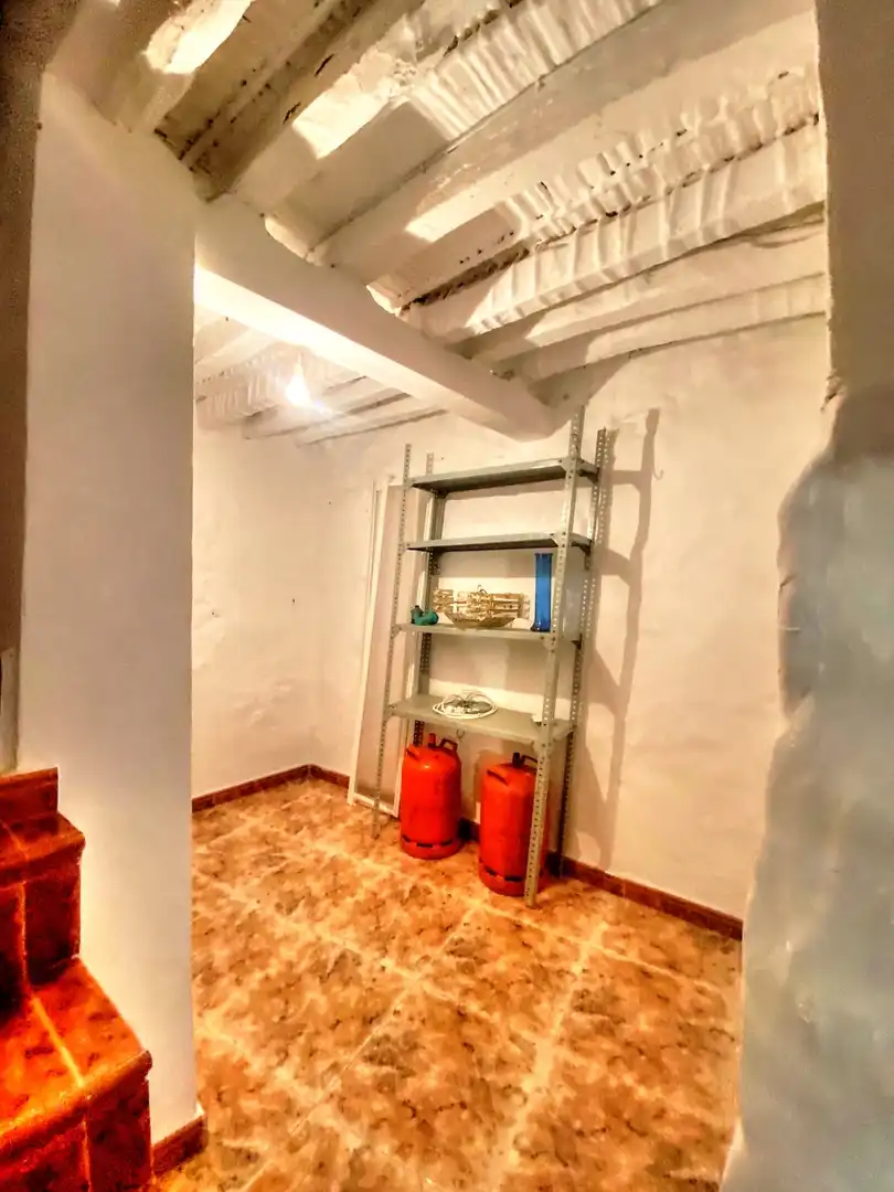 Finca rústica en venta en Salares con Terraza, Trastero y Amueblado