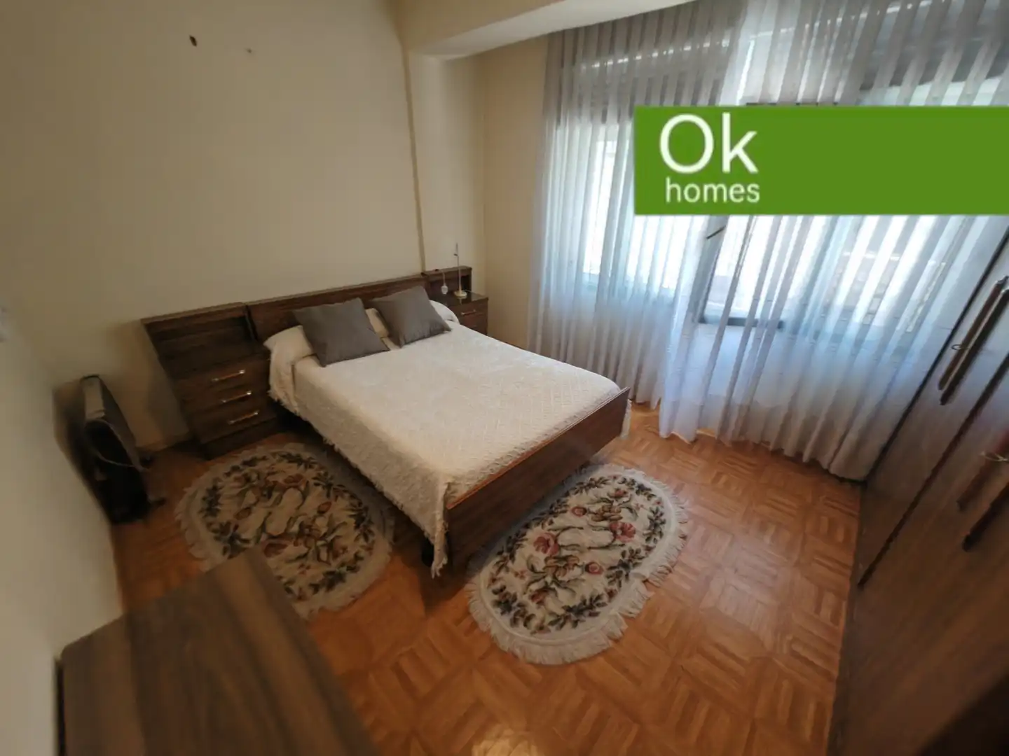 Schlafzimmer von Einfamilien-Reihenhaus zum Verkauf in Melide mit Klimaanlage, Heizung und Abstellraum