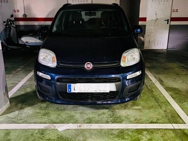 Garaje en Alquiler en Carrer de Xarc, 7 en Marina Botafoc - Platja de Talamanca