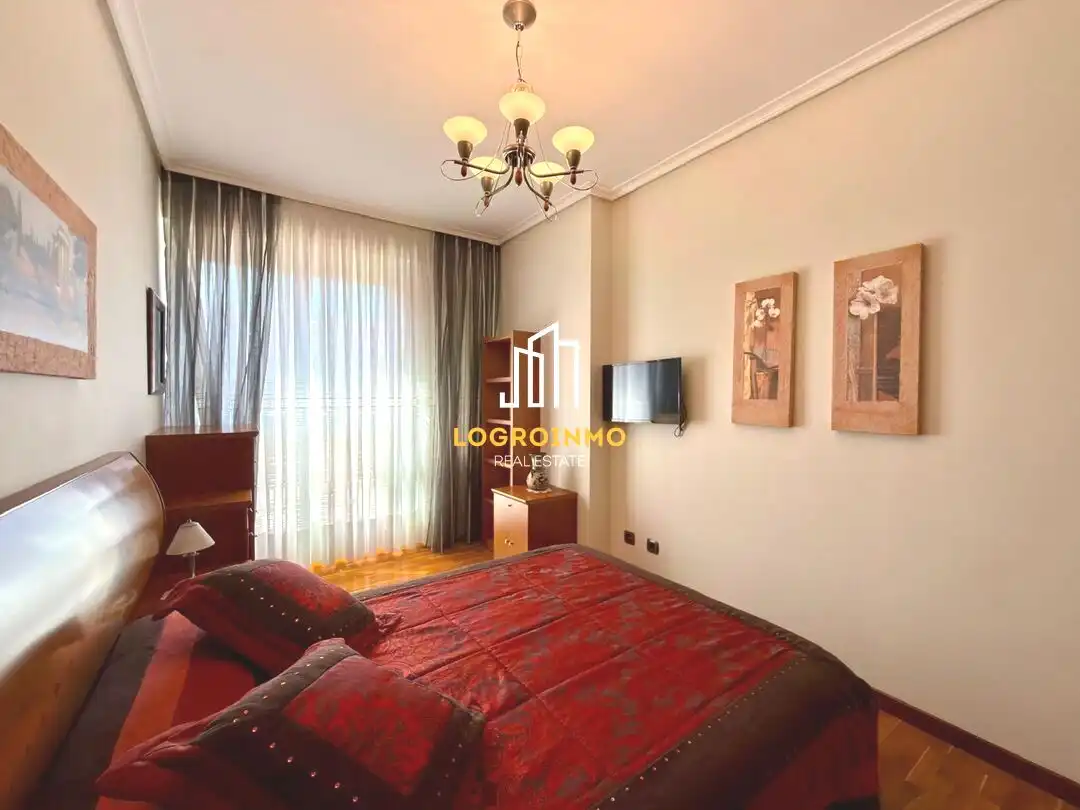 Bedroom of Flat for sale in  Logroño  with Heating, Storage room and Swimming Pool