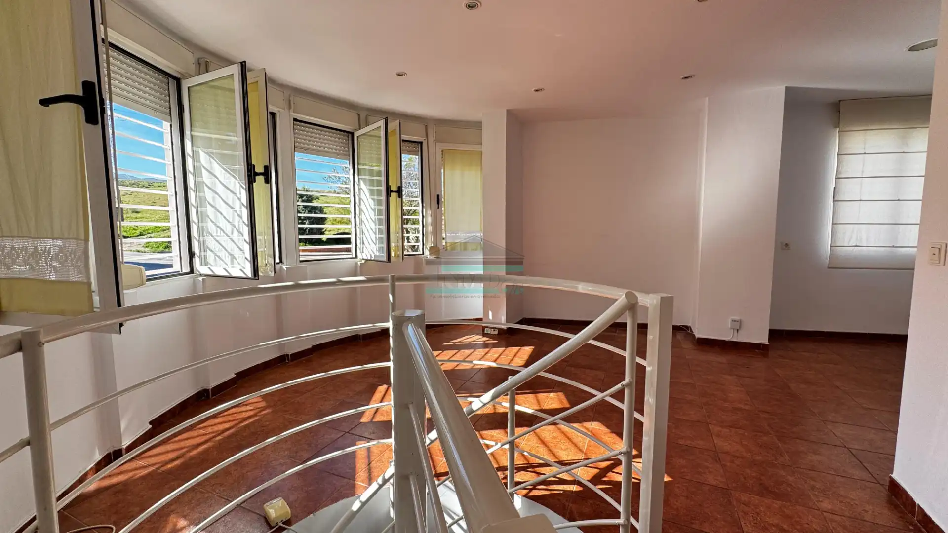 Dúplex en venta en Cájar con Aire acondicionado, Calefacción y Balcón