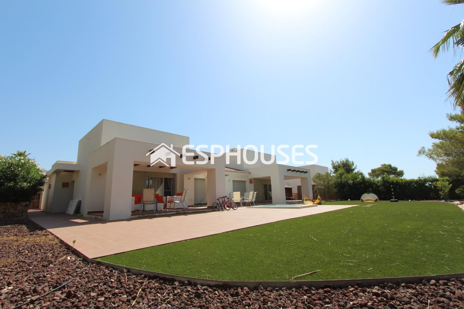 Exterior view of House or chalet for sale in Orihuela  with Air Conditioner, Heating and Storage room
