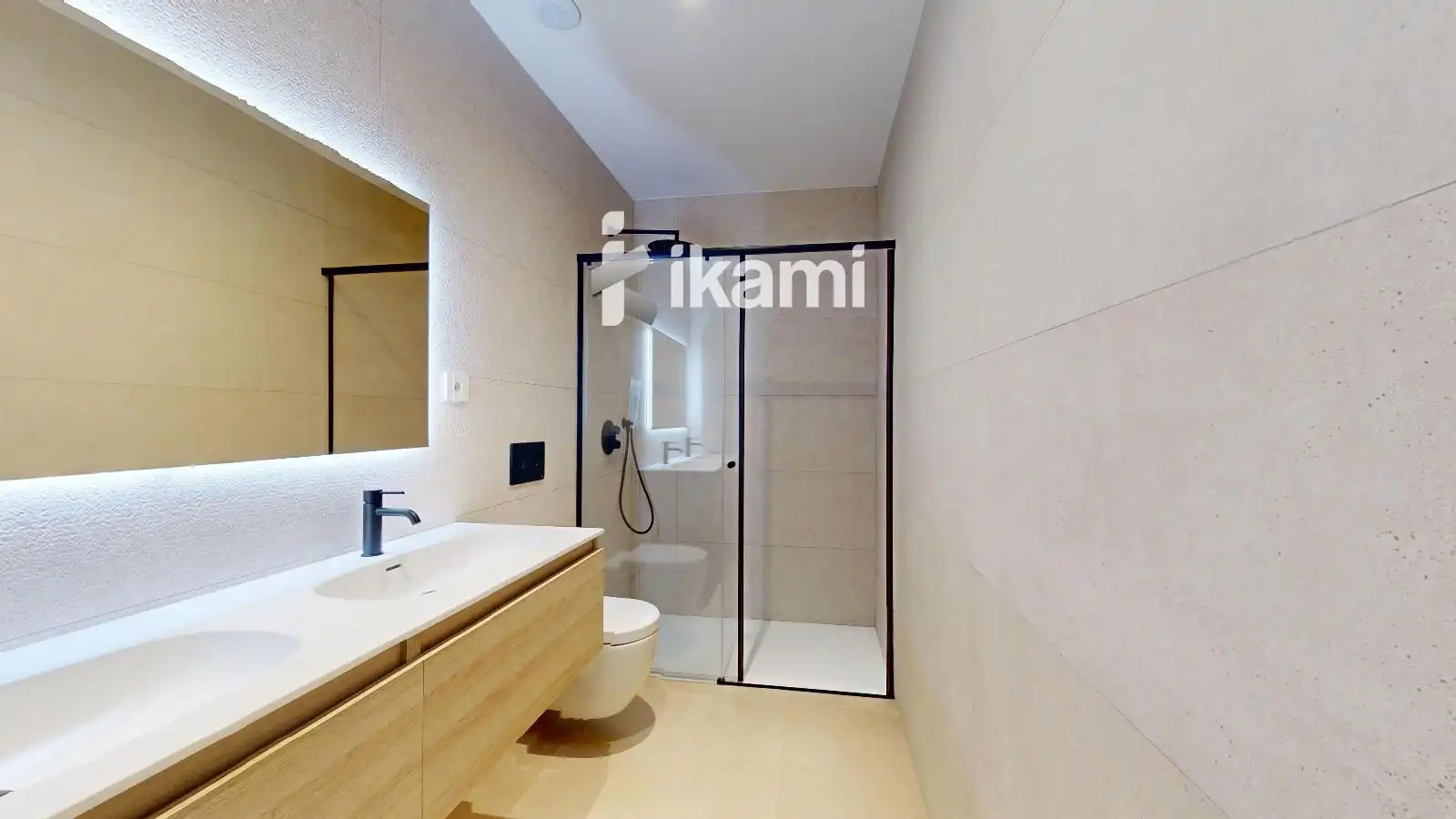 Bathroom of Houses for sale in Finestrat  with Air Conditioner, Heating and Swimming Pool
