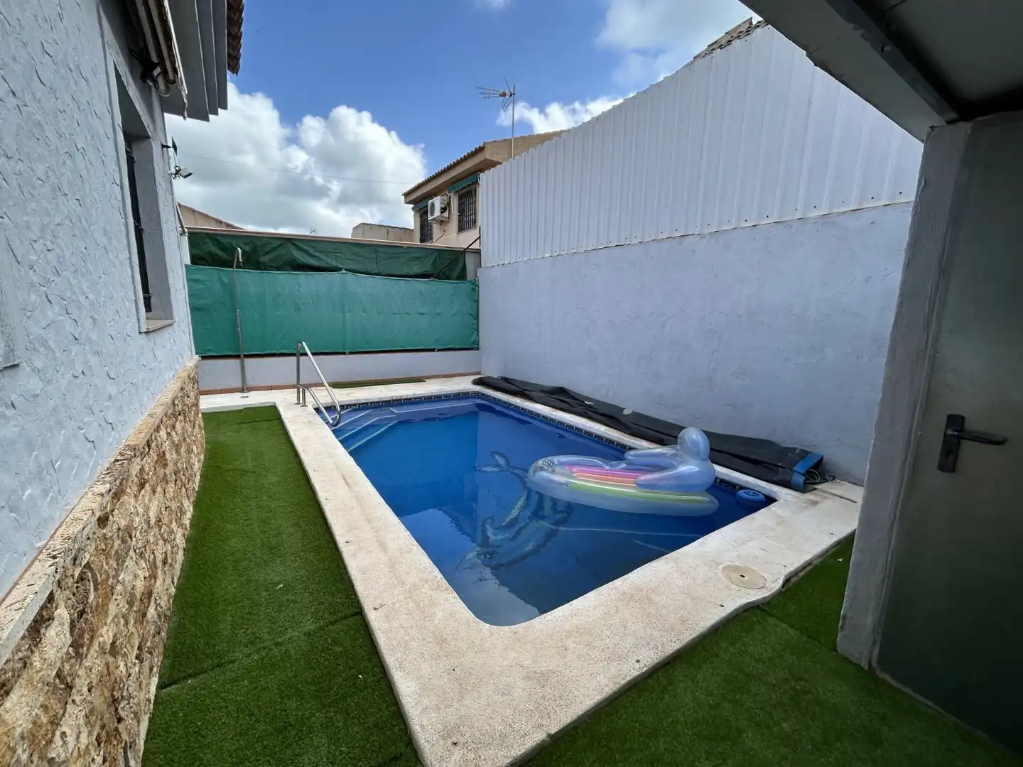 Piscina de Casa o xalet en venda en Cartagena amb Aire condicionat, Jardí privat i Terrassa