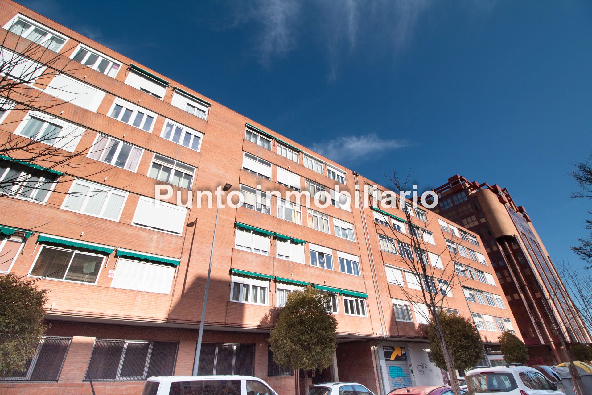 Exterior view of Flat for sale in Valladolid Capital  with Heating, Parquet flooring and Terrace