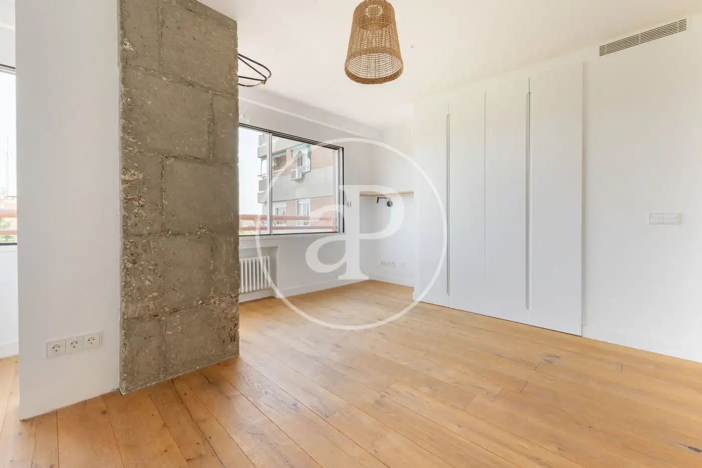 Habitación de Piso en venta en Madrid con Aire acondicionado, Calefacción y Jardín privado