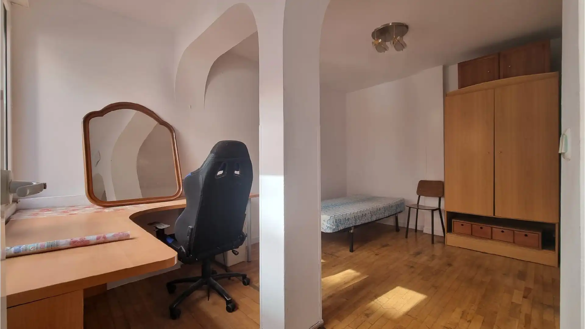Bedroom of Flat for rent in Palencia  with Heating, Terrace and Furnished