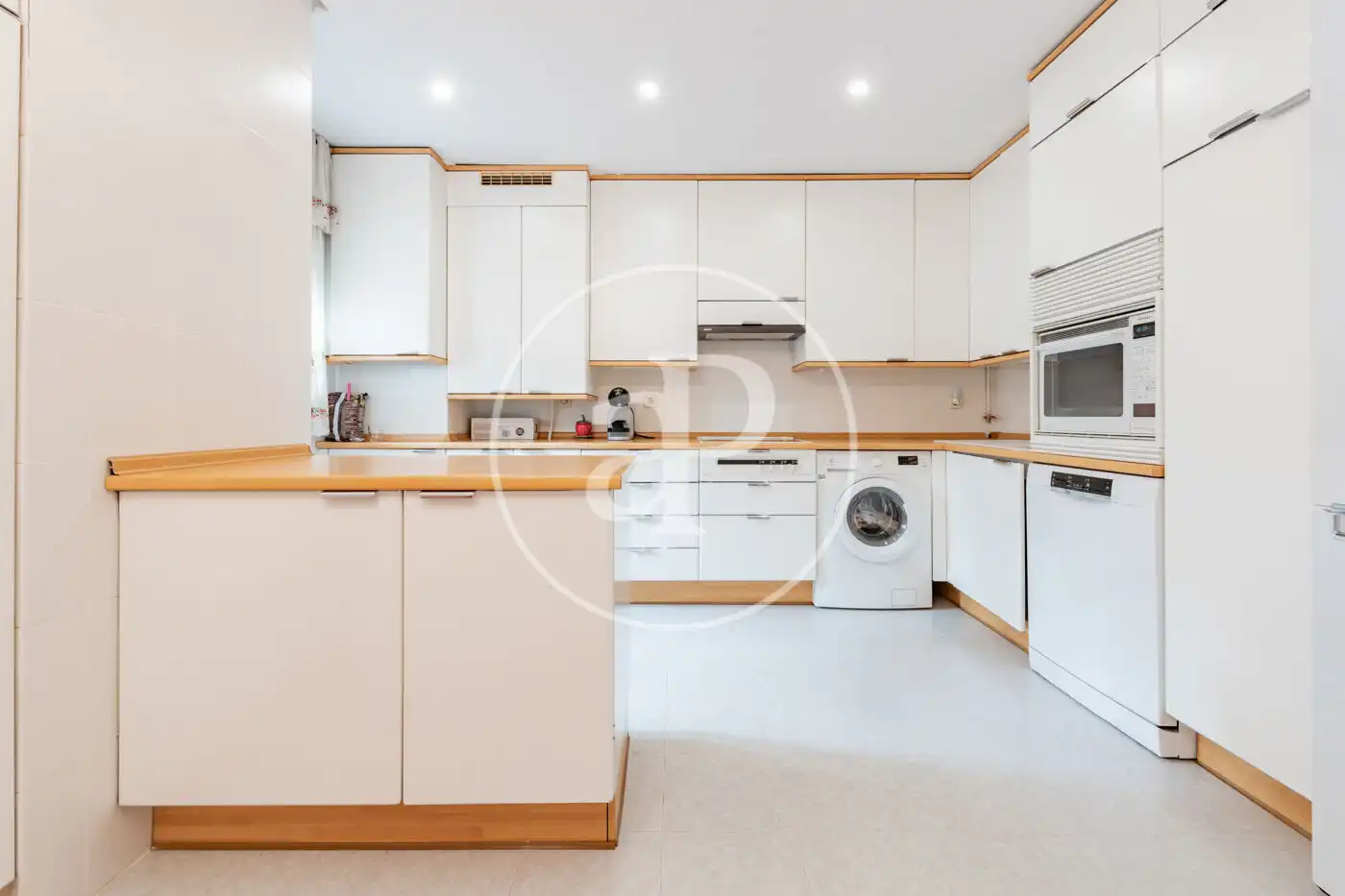 Kitchen of Flat for sale in Madrid  with Air Conditioner and Heating