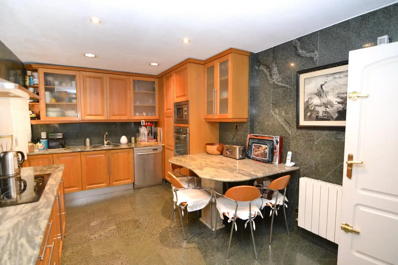 Kitchen of Houses for sale in Villanueva de la Cañada  with Air Conditioner, Private garden and Terrace