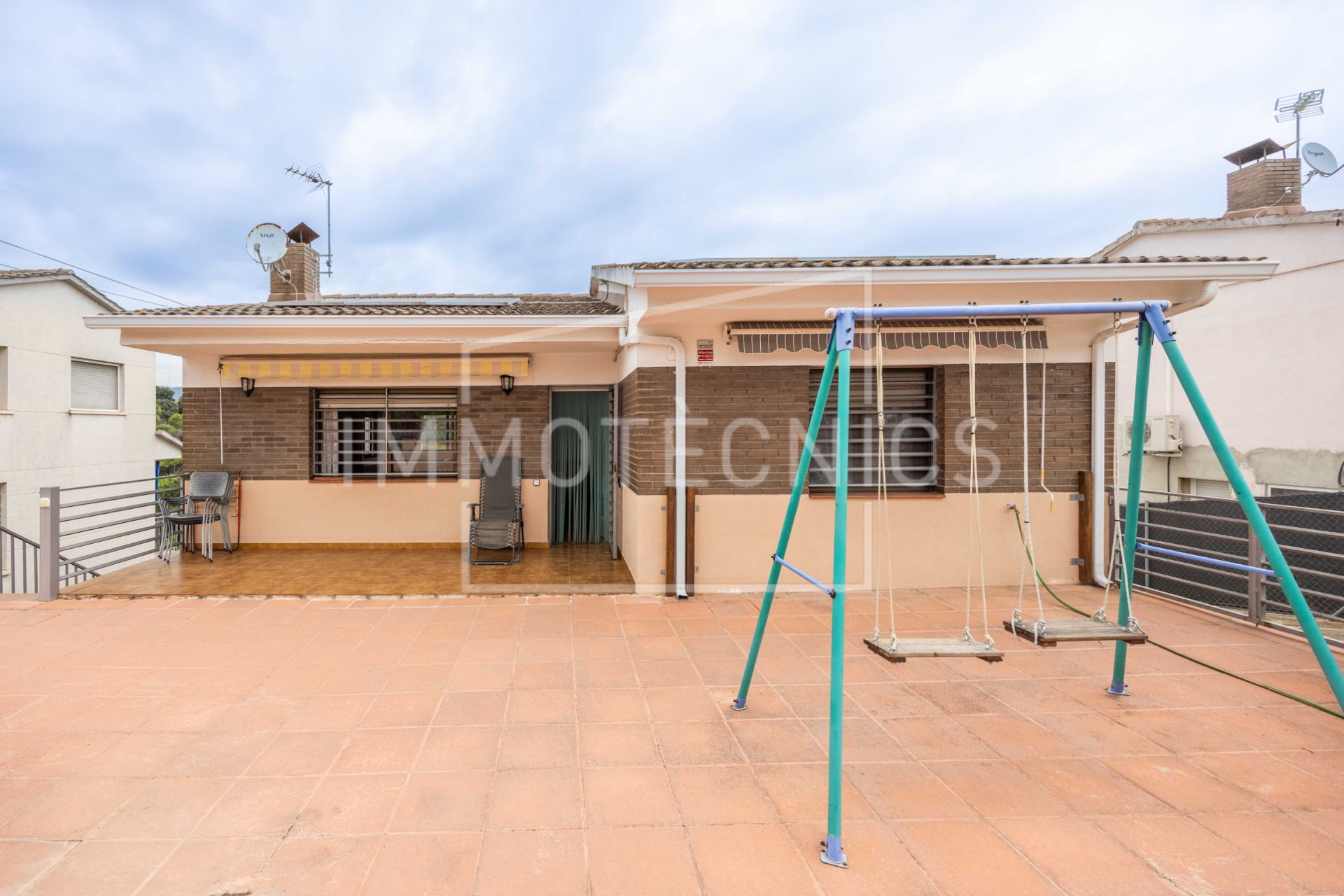 Exterior view of House or chalet for sale in Lliçà d'Amunt  with Heating, Terrace and Oven