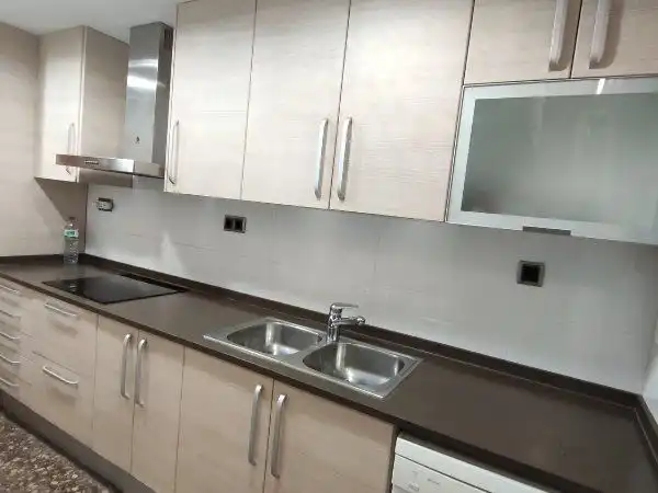 Küche von Wohnung zur Miete in Barcelona mit Klimaanlage, Terrasse und Möbliert