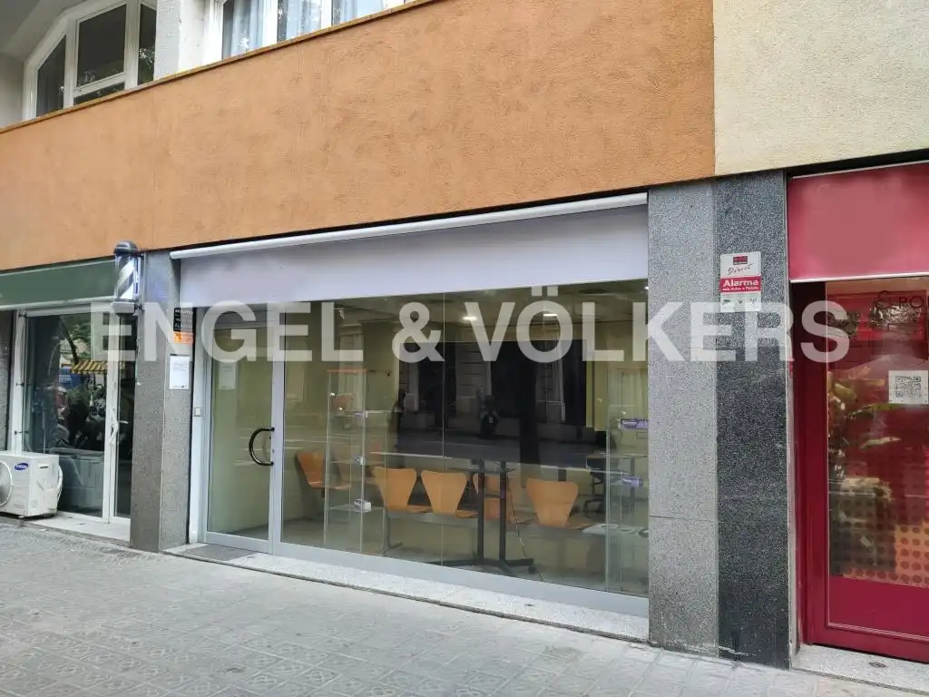 Local comercial en venta en Eixample
